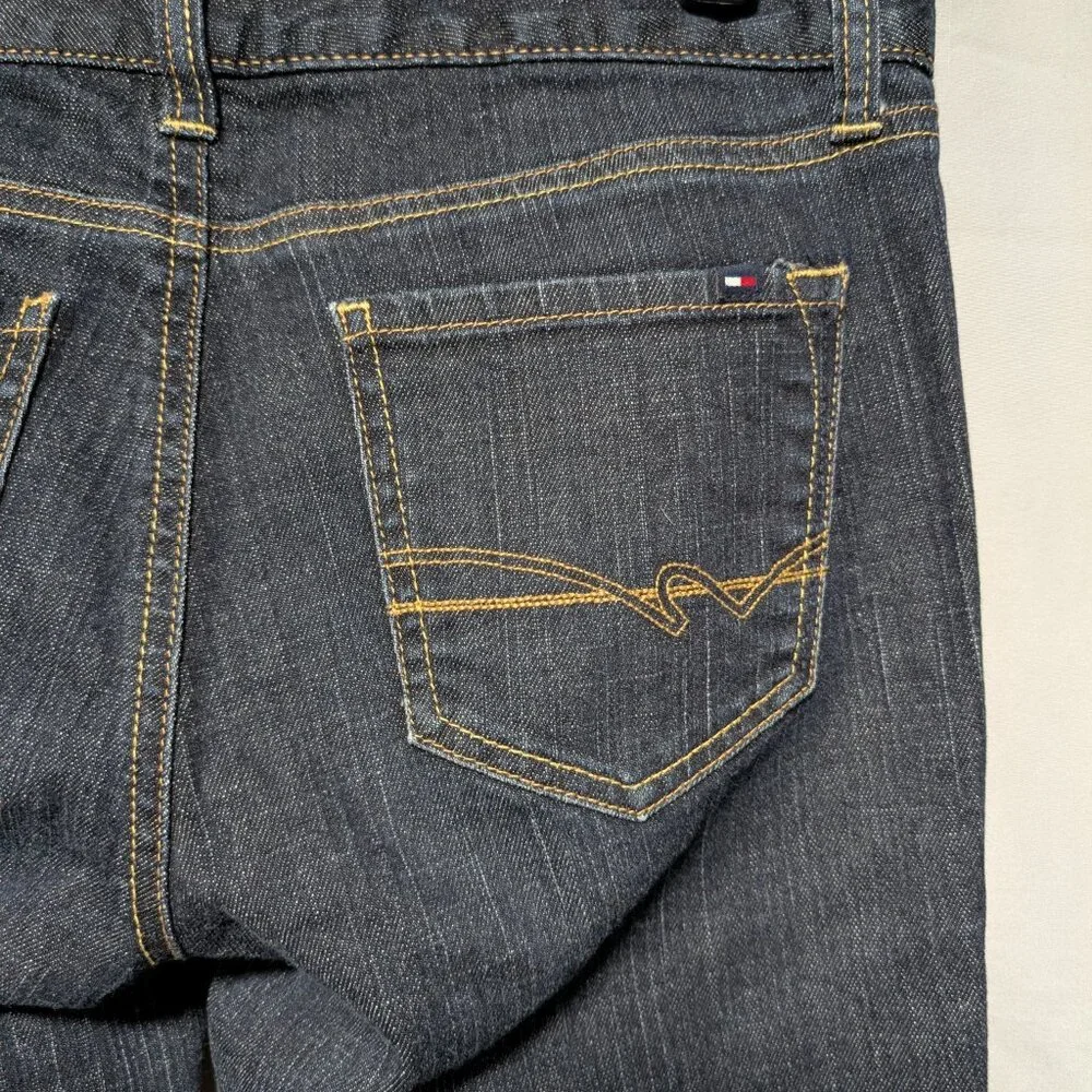 Tommy Hilfiger‎ Dark Wash Straight Leg Jeans Classic Denim Preppy Size 4 Short